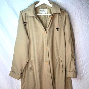 Norm Thompson trench coat w detachable hood
